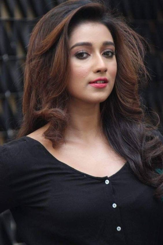 Sayantika Banerjee bengali actress